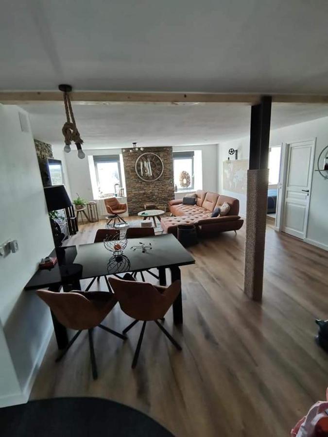 Loft 100M2 Neuf Entierement Equipee Apartment Callac Exterior foto